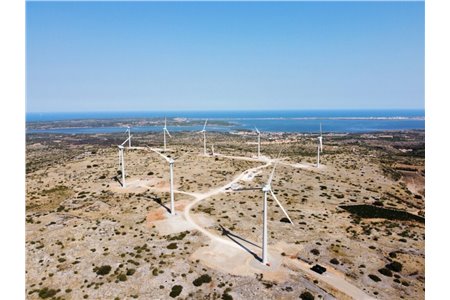 6 projects that helped Microsoft meet its renewable energy goal