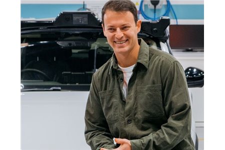 AI that drives change: Wayve rewrites self-driving playbook with deep learning in Azure