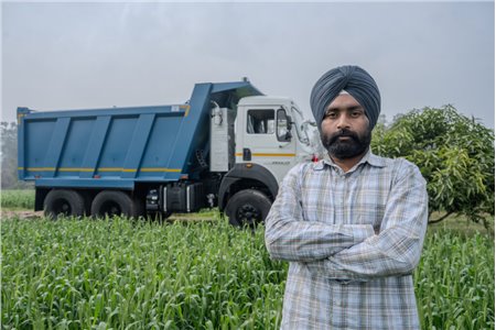 With Shriram One, financial services travel with the customer